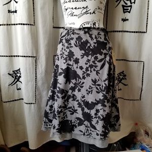 Hi low reversible shirt size M